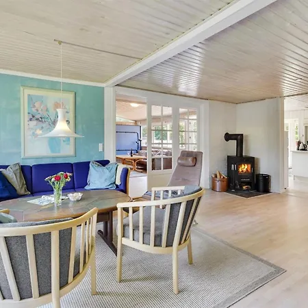 Rudi - 450m From The Sea By Interhome *
